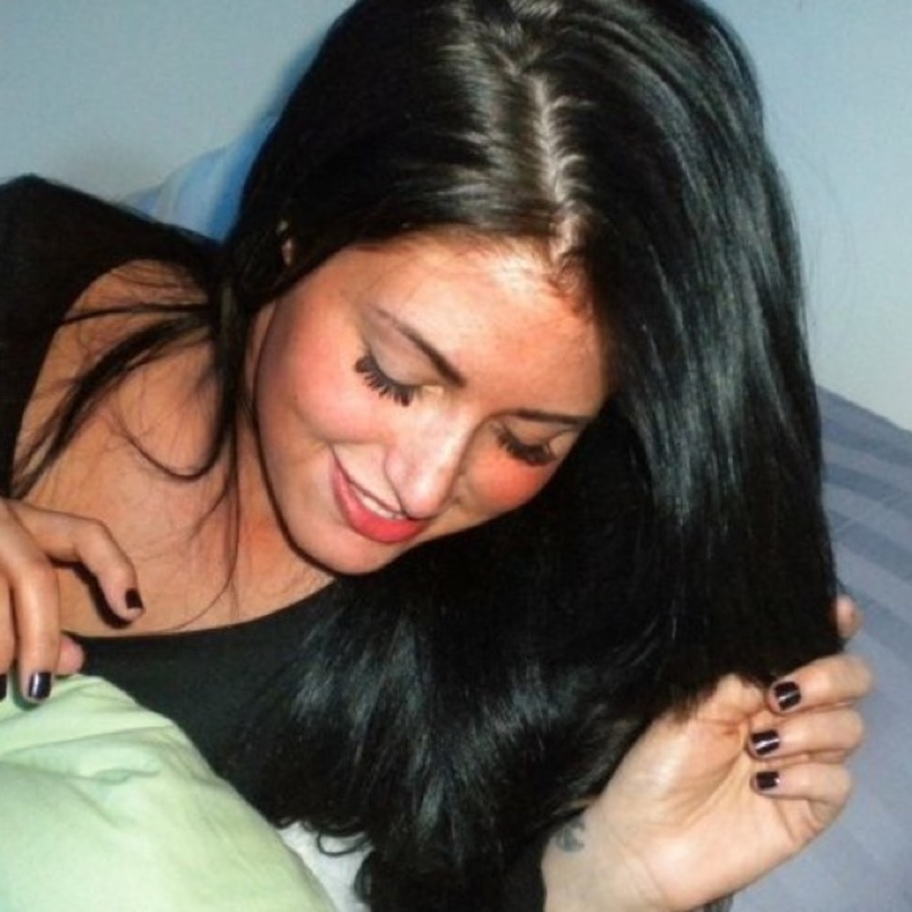 Meet your Posher, Gina